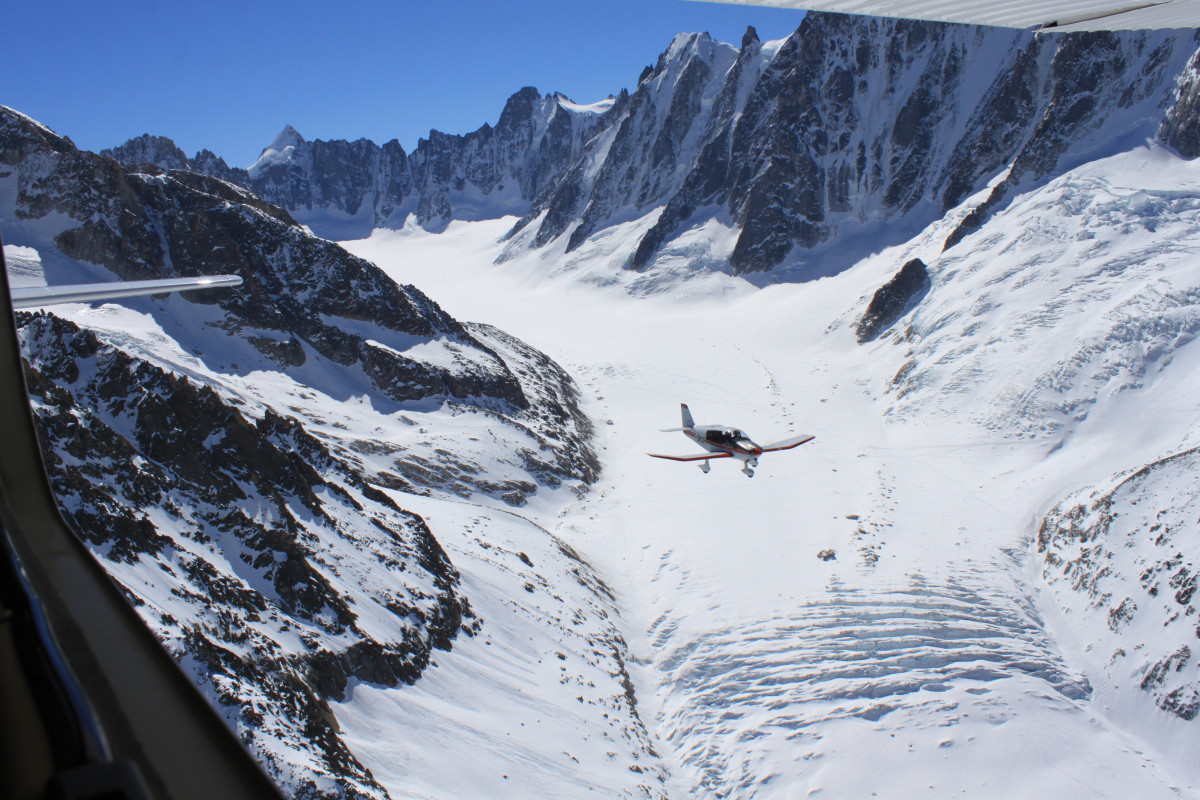 Survol du Mont-Blanc en Hélicoptère près d'Annecy